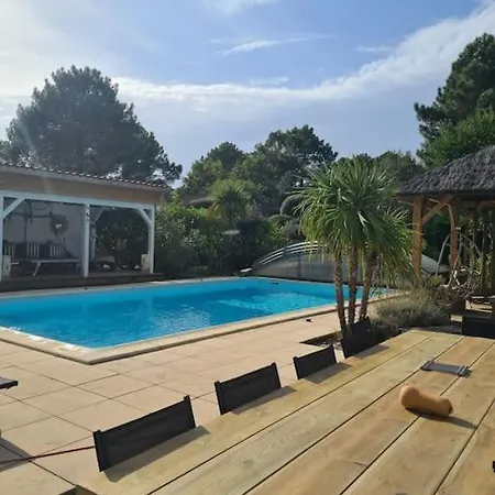 Proche Mer/piscine Chauffee Et Securisee/climatisation