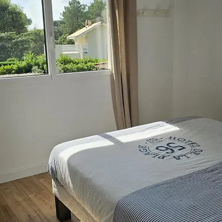 Proche Mer/piscine Chauffee Et Securisee/climatisation Villa Lacanau